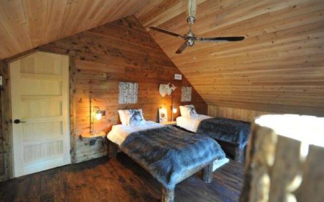 Les Chalets Spa Canada-Les Bouleaux