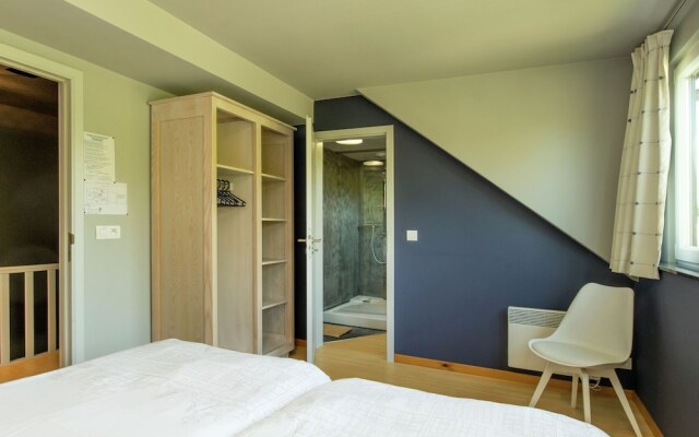Splendid Holiday Home in Nadrin With Infrared Sauna & Heated Pool
