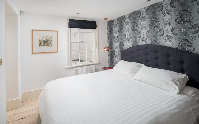 Mod 3 Br Flat Near Baker Street St In Marylebone