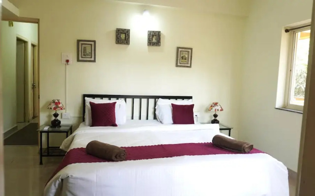 Four Seasons GuestHouse