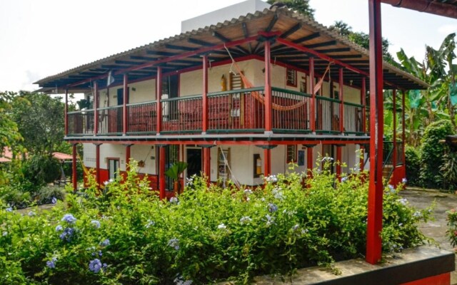 Hostal Portal del Samán