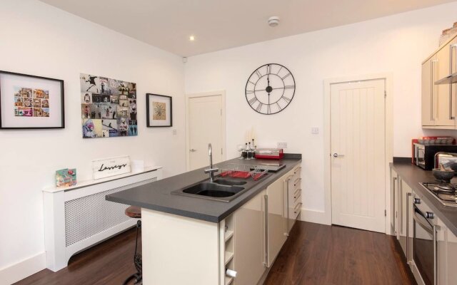 Cosy 2BD Terrace House in Chorlton