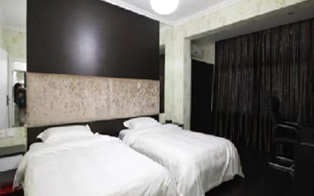 5CM Holiday Hotel