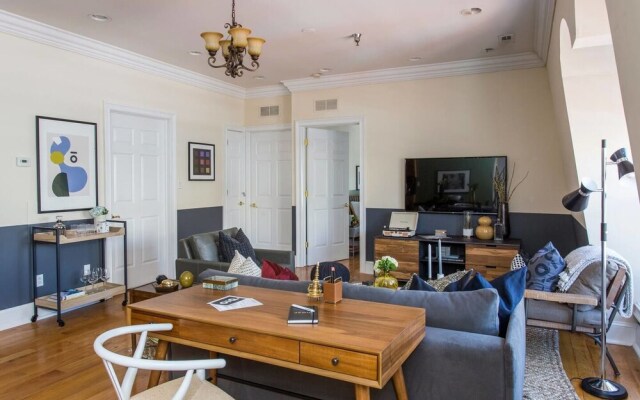 Central 2Br Apt Near Independence Hall By Domio