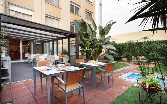 Aparthotel Silver