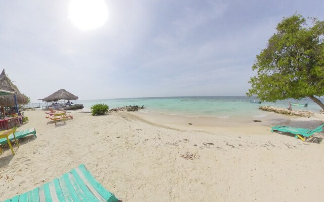 Puerto Caracol Isla Múcura