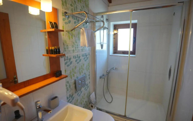 Alacati Leylak Hotel