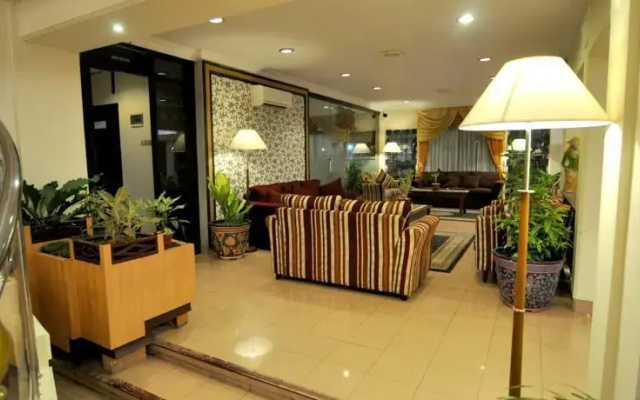 Nirwana Hotel