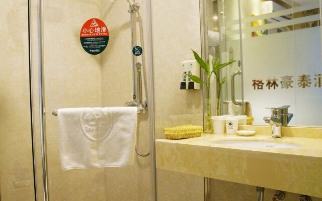 GreenTree Inn Shanghai Xintiandi Laoximen Subway Station Shell Hotel