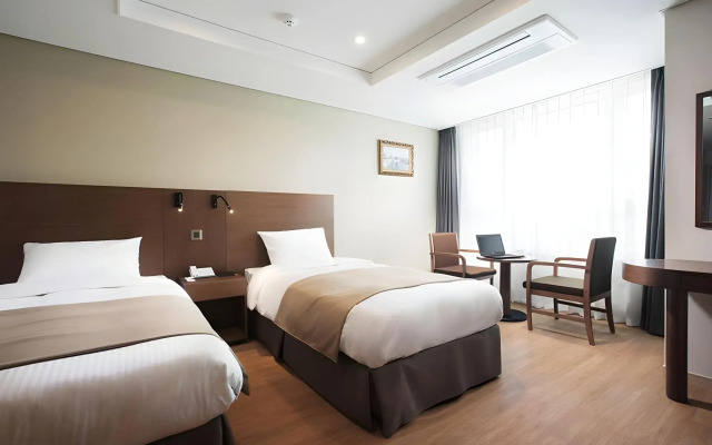 Crown Harbor Hotel Busan