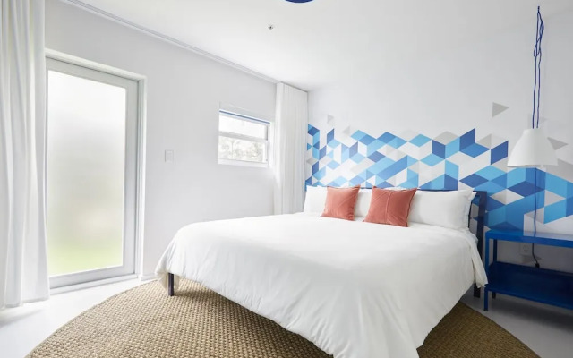 Sonder - South of 5th