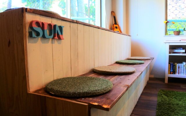 Guesthouse SUN - Hostel