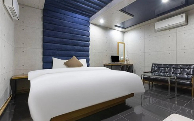 Hotel TJ