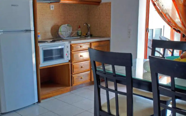 Kapetanos Rooms