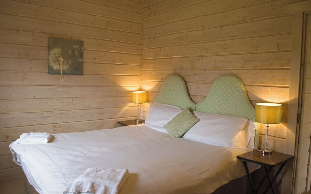 Skylark Lodge