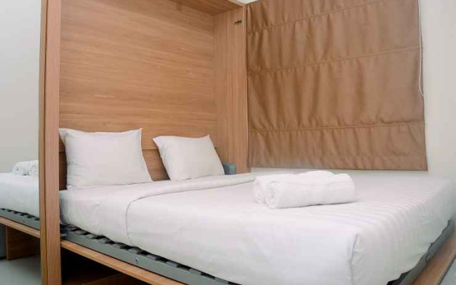 Trendy 2BR at Green Pramuka Apartment By Travelio