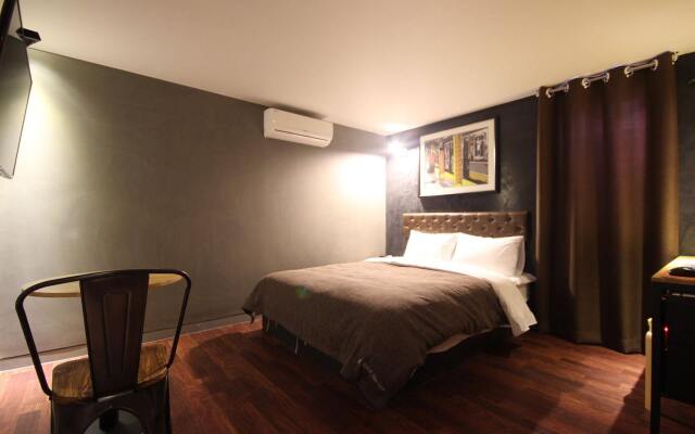 Hotel the Lua