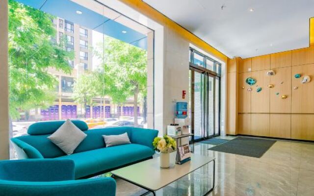 Yiju Hotel