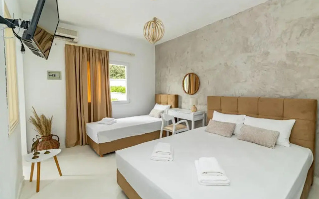 Theo Bungalows Kriopigi