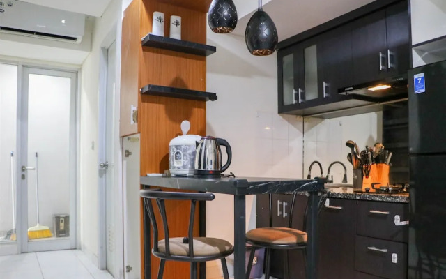 Warm And Homey 2Br At Sentraland Cengkareng Apartment