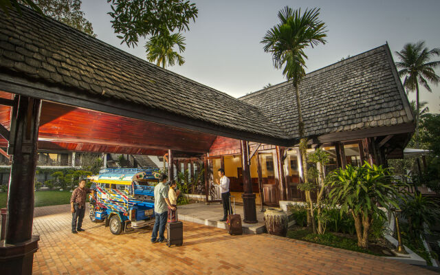 Parasol Blanc Luang Prabang