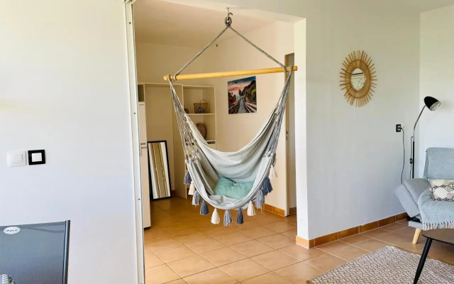 Appartement vue mer, piscine, dans quartier prisé de Gosier