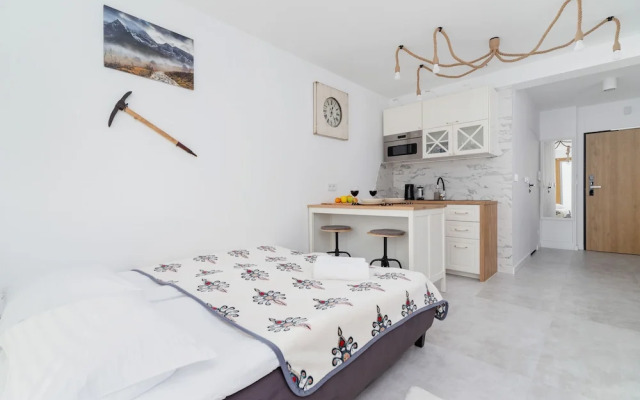 Cozy Studio Mountain View by Renters