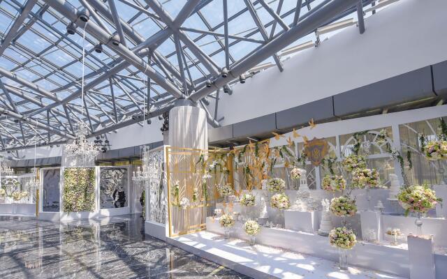 InterContinental Hangzhou ICC by IHG