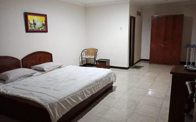RedDoorz Plus @ Megamendung Puncak Bogor