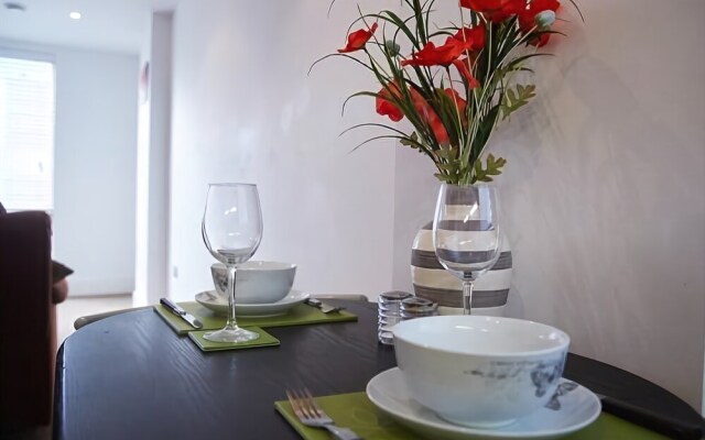 Empire Serviced Apartments