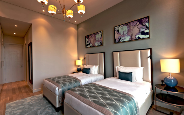 Rixos The Palm Hotel & Suites
