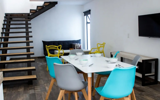 Arkana 9 by Grupo Amber