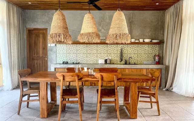 Amrani Diamond Beach Villas & Pool