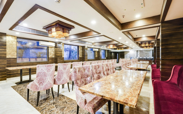 Super Townhouse Oak Alandur Near Chennai Airport Formerly Vijay Park