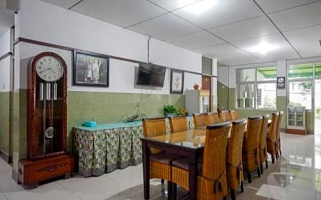 KoolKost Syariah @ Wisma Fastabiq (Minimun Stay 6 Nights)