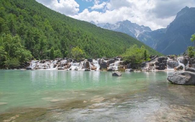 Lijiang Family And Hostel Inn