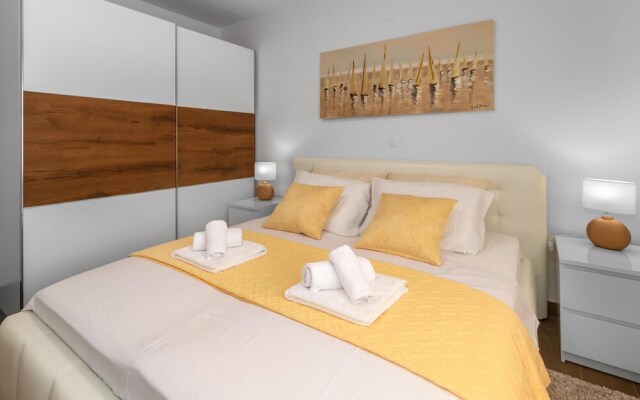 Amazing Apartment in Klenovica With Wifi and 1 Bedrooms