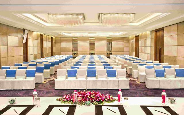 Holiday Inn New Delhi Mayur Vihar Noida, an IHG Hotel