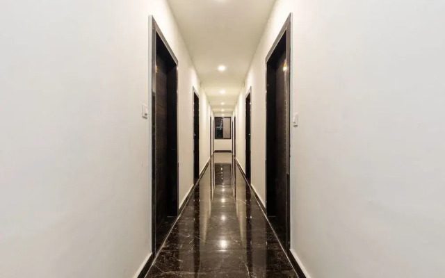 Oyo 42608 Hotel A5