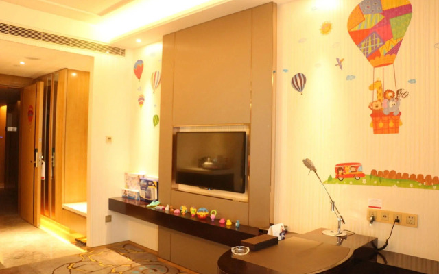 Ramada Yiyang Taojiang