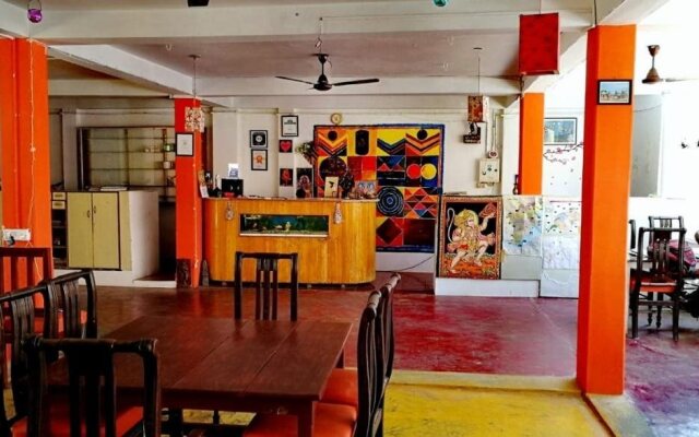 Rajalakshmi Guesthouse