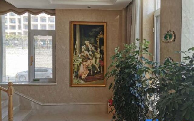 Vienna Hotel (Yantai High-Speed Railway South Station)