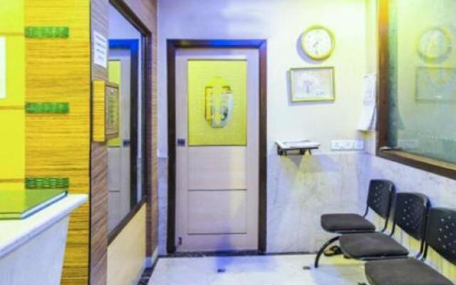 1 Br Guest House In Grant Road, Mumbai, By Guesthouser(Df78)