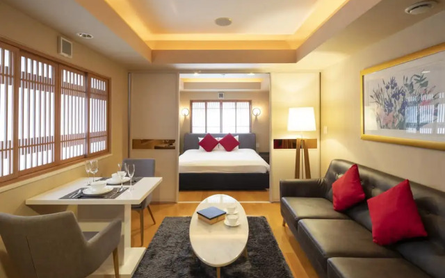 M Hotel