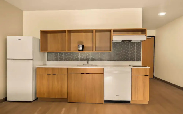 LivAway Suites- Syracuse