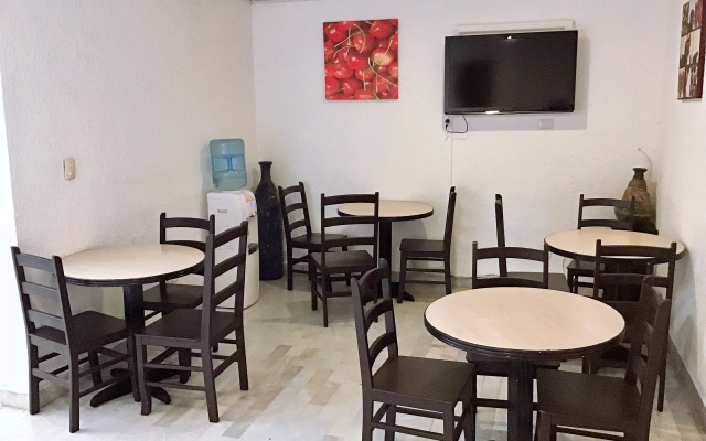 Hotel Imperial Laguna Faranda
