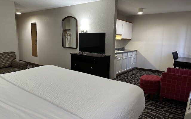 Days Inn & Suites by Wyndham Casey