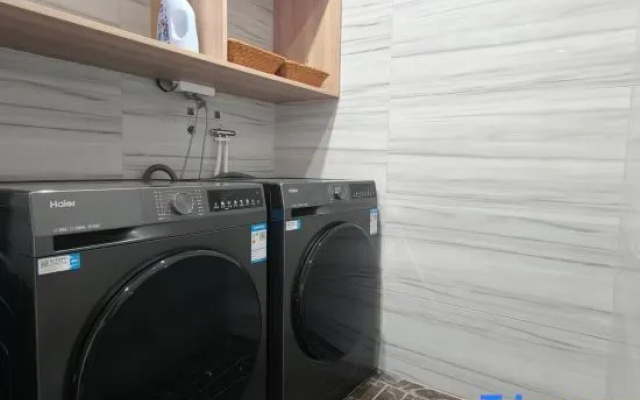 Yangzhou Mude Di Hotel (Jinghua City Yangzhou Vocational University)