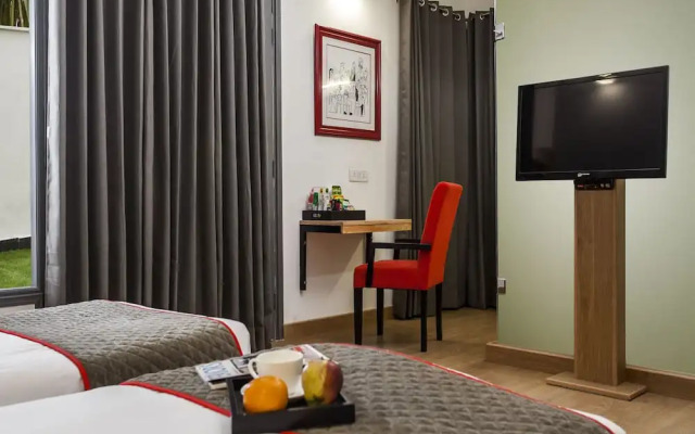 OYO Townhouse 040 Global Village Tech Park