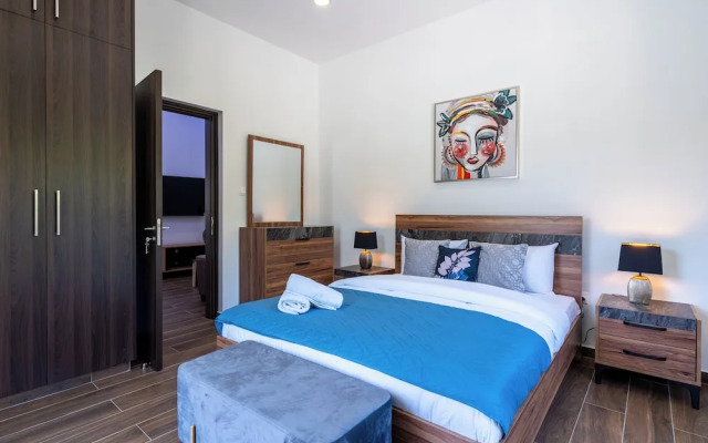 Aura 2-Bedroom Apartment in Larnaca